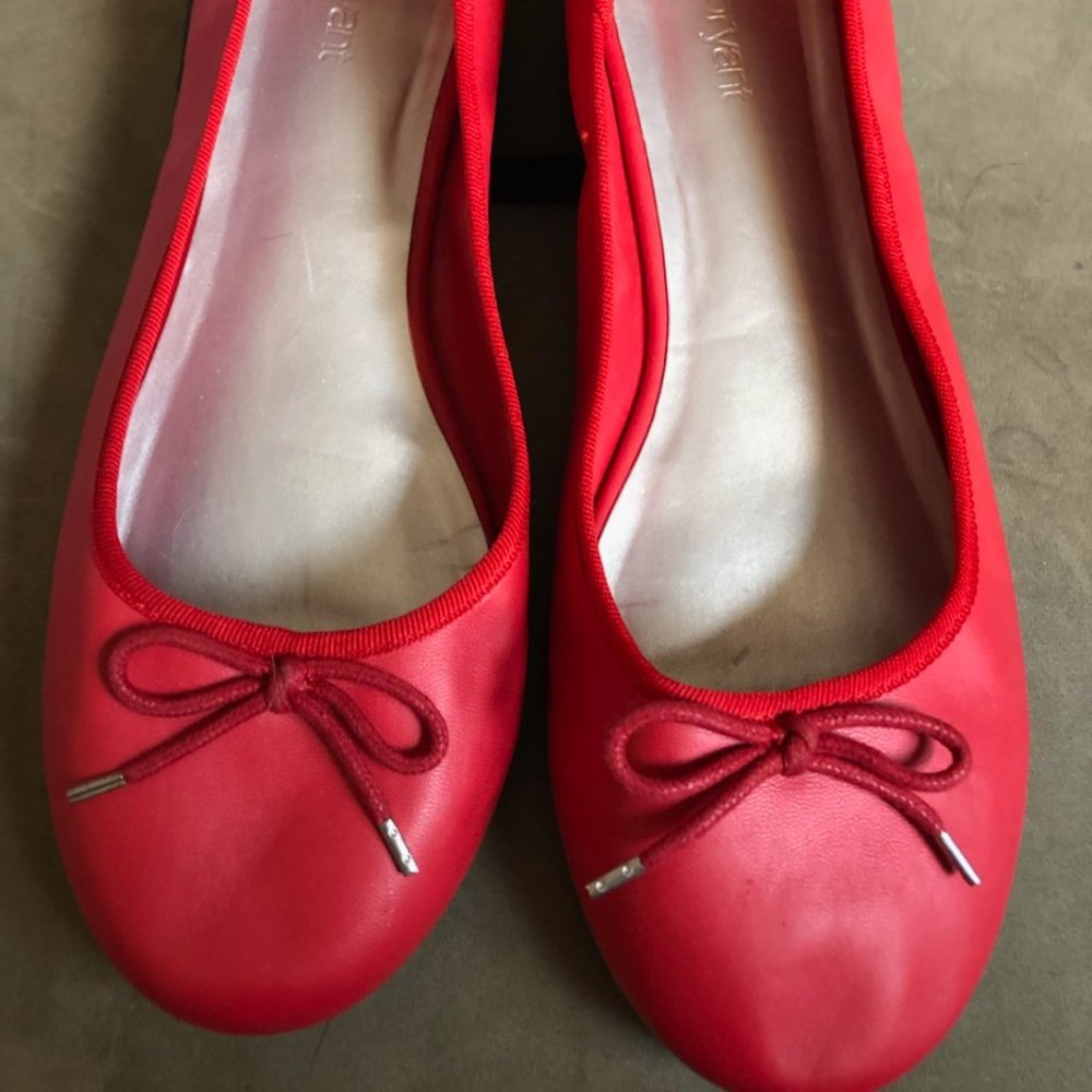 Lane Bryant Size 12 Women's Leather Red Flat